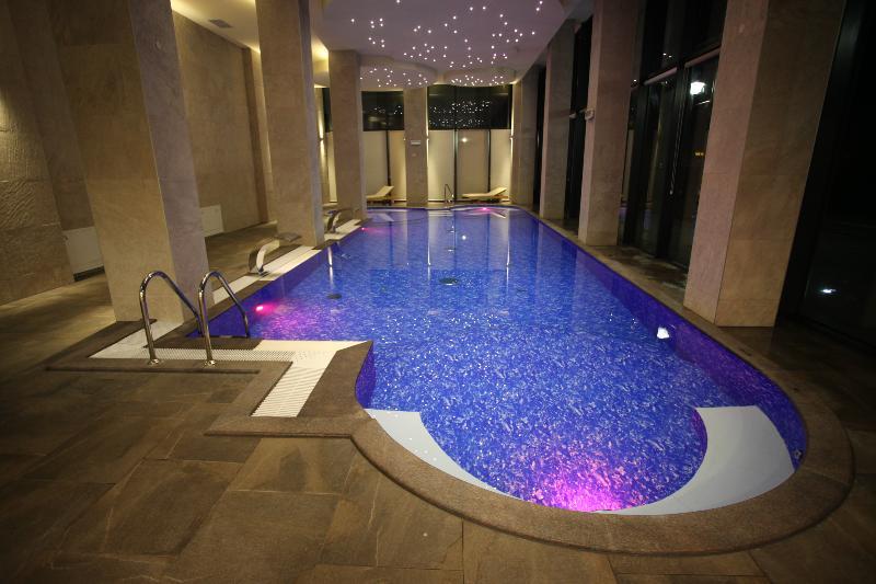 Malak Apartments Сараево Екстериор снимка