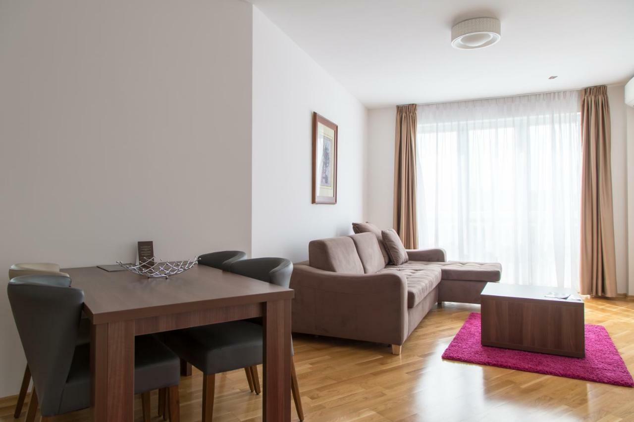 Malak Apartments Сараево Екстериор снимка