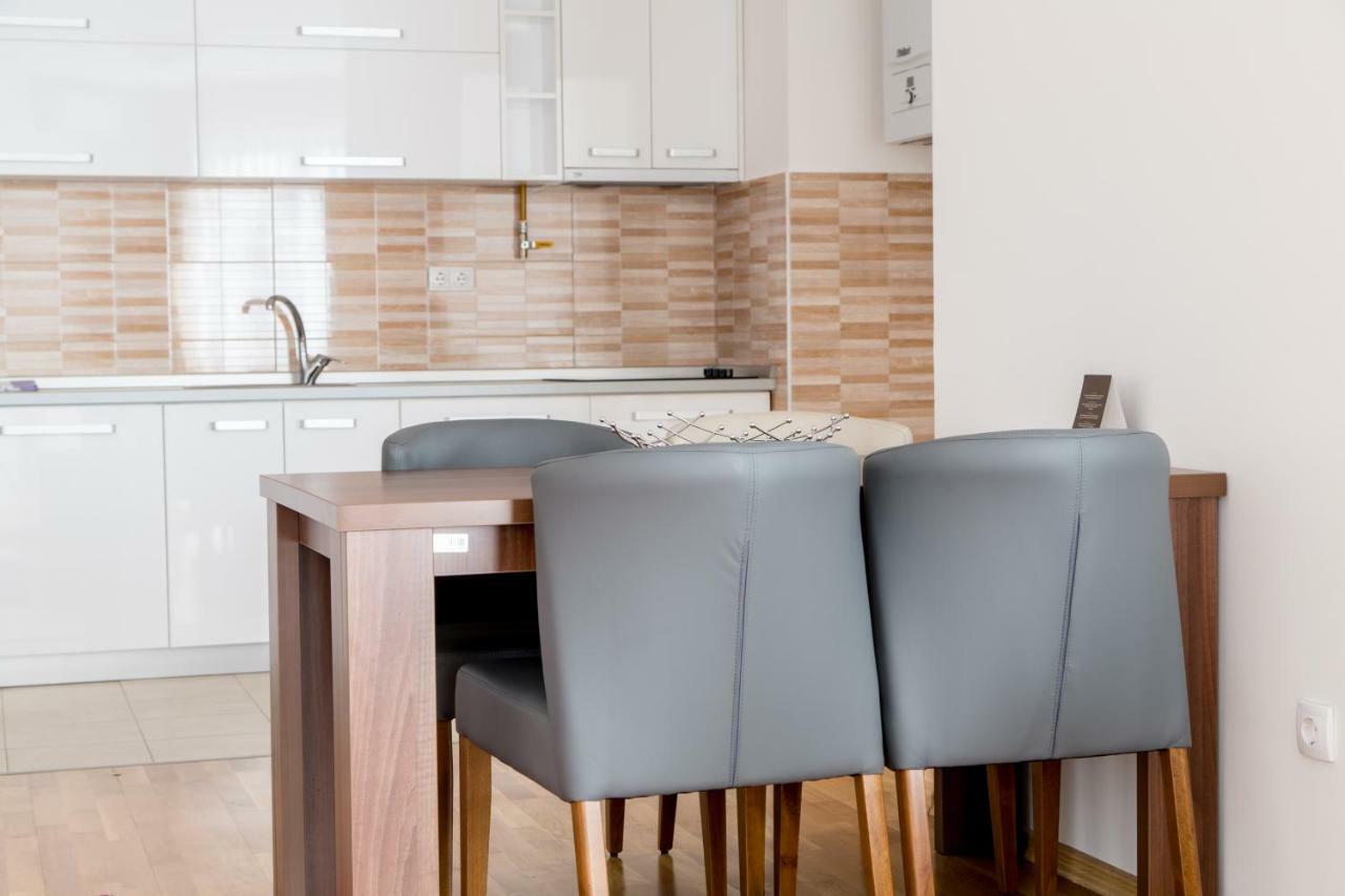 Malak Apartments Сараево Екстериор снимка