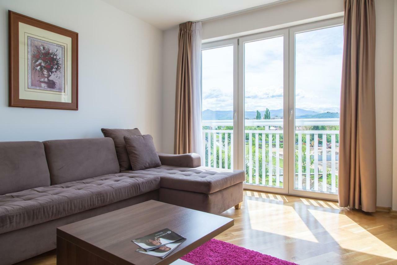 Malak Apartments Сараево Екстериор снимка