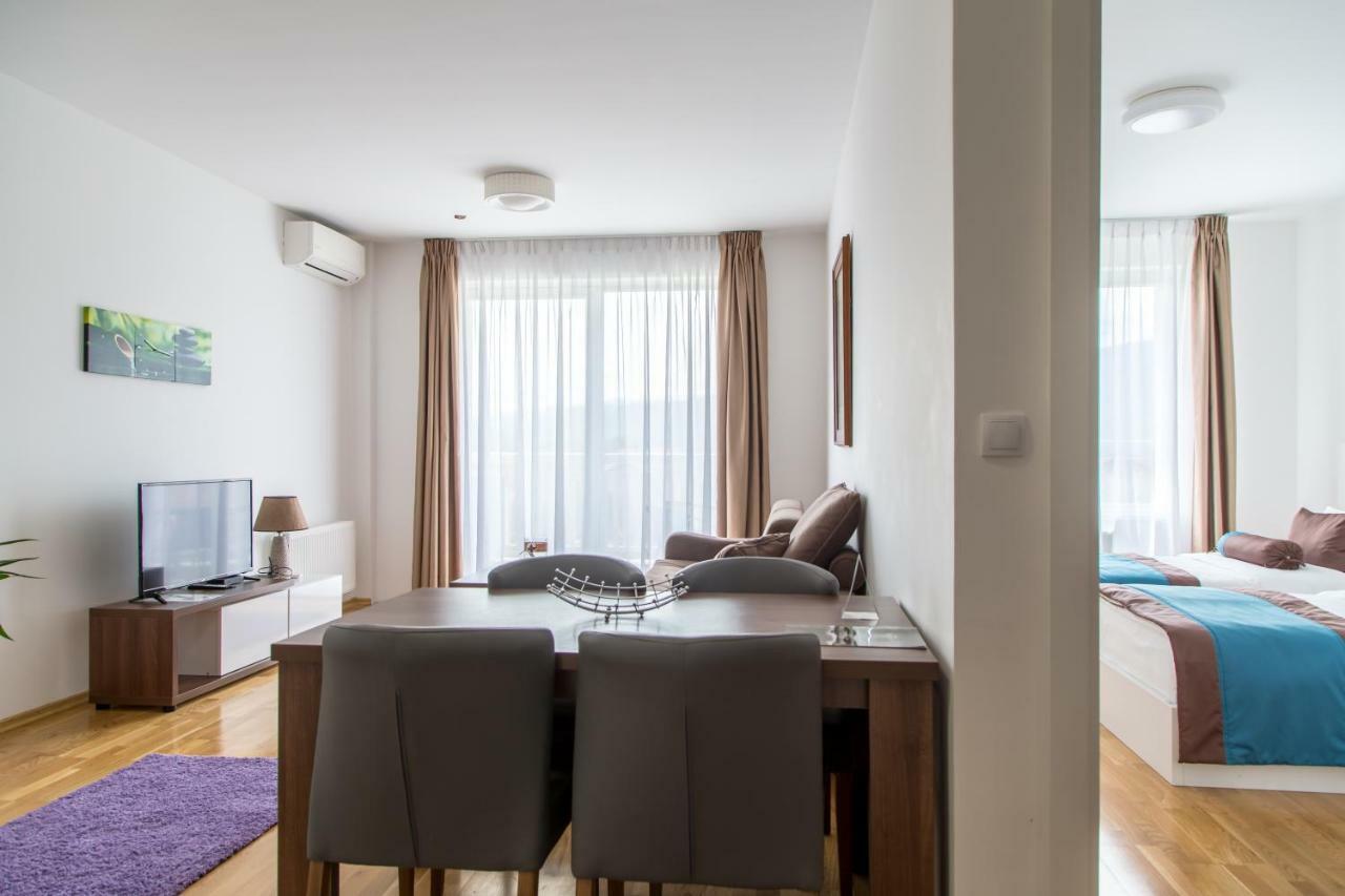 Malak Apartments Сараево Екстериор снимка